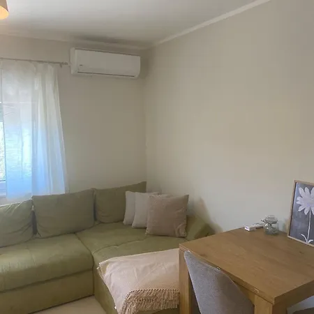 Apartment Pia